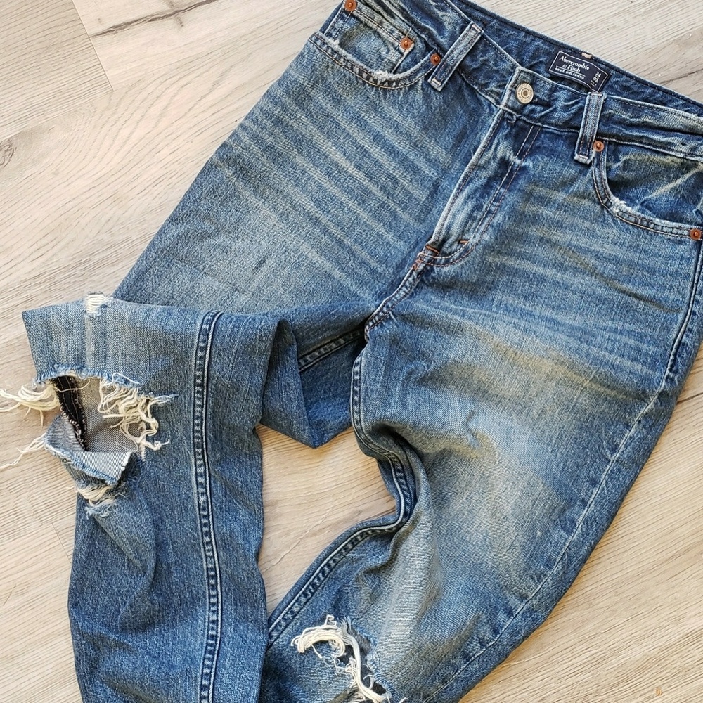 High-Rise Crop Girlfriend Jeans